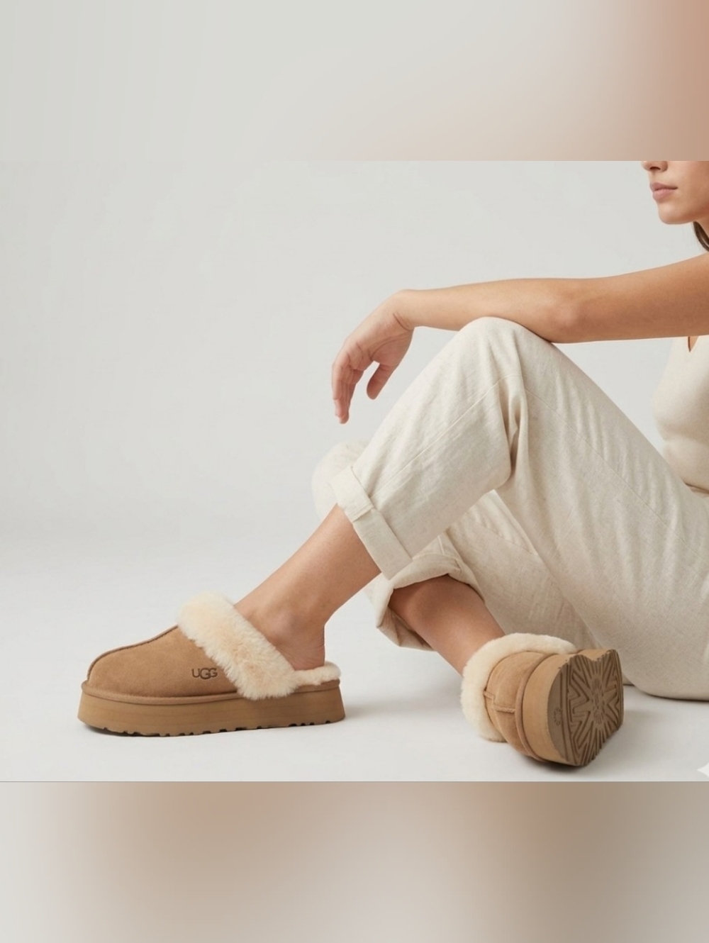 UGG Disquette Platform Suede Fur Slides Sand Size 6